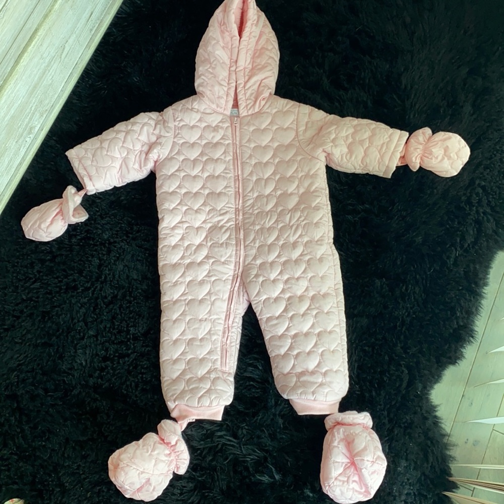 The children’s place babygirl snowsuit